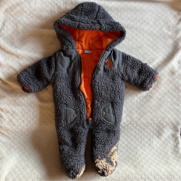 US Polo baby winter suit size 6/9m - Picture 3 of 5
